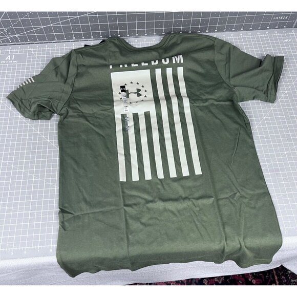 Under Armour Other - Men's Under Armour Freedom Flag Logo Tactical T Shirt NEW Sz Small
